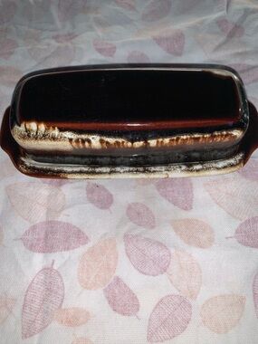 Vintage Pfaltzgraff Brown and Cream Drip Glaze Ceramic Butter Dish